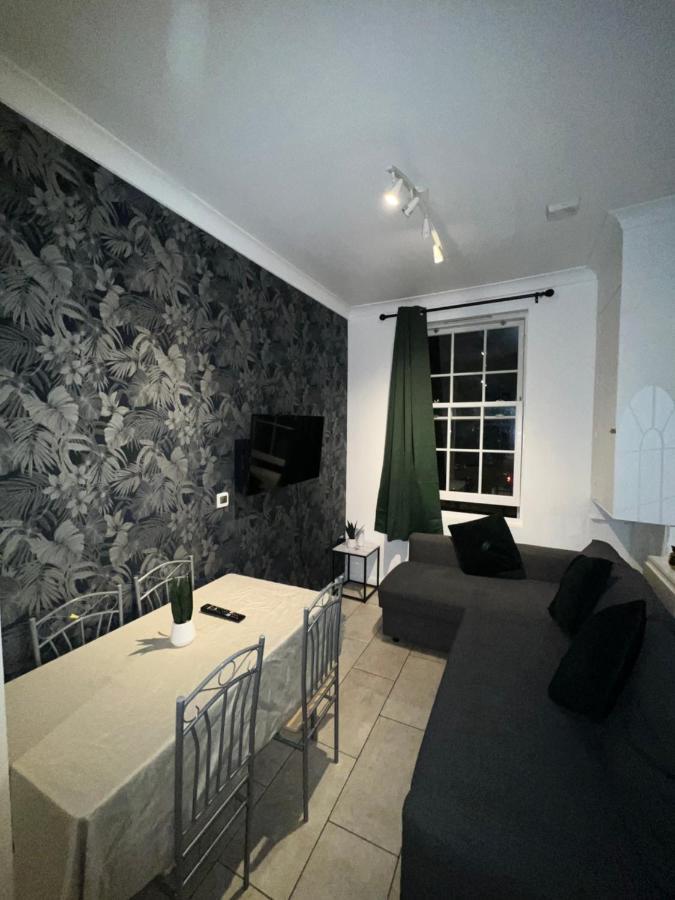 "Bright & Spacious" 3 Bedroom Flat By Kings Cross, St Pancras Station!!!!64 Londres Exterior foto