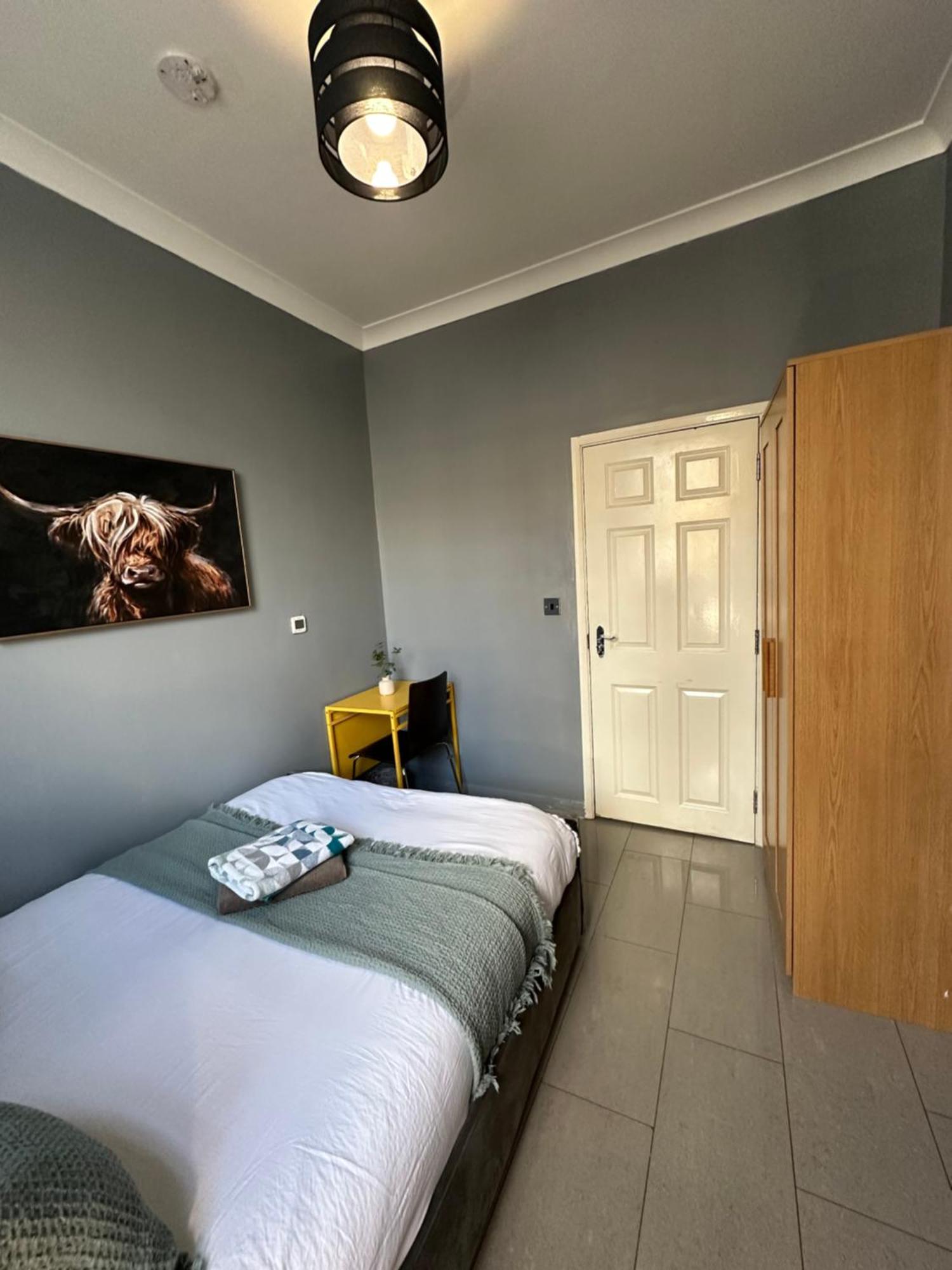 "Bright & Spacious" 3 Bedroom Flat By Kings Cross, St Pancras Station!!!!64 Londres Exterior foto