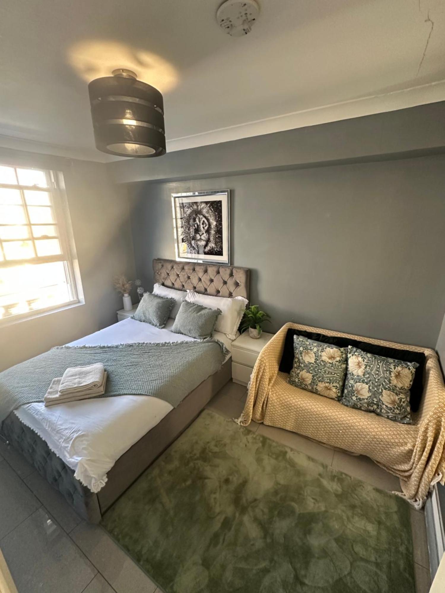 "Bright & Spacious" 3 Bedroom Flat By Kings Cross, St Pancras Station!!!!64 Londres Exterior foto