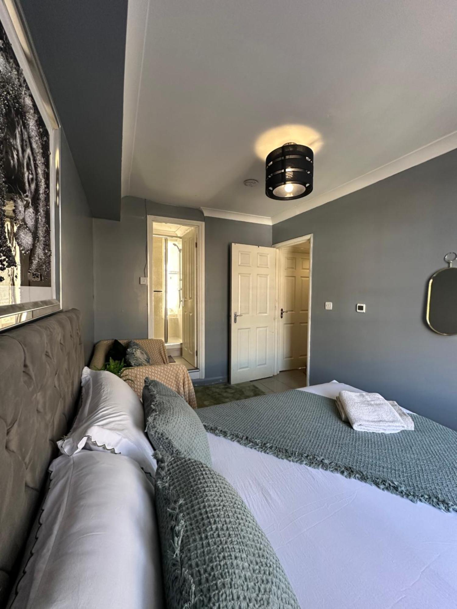 "Bright & Spacious" 3 Bedroom Flat By Kings Cross, St Pancras Station!!!!64 Londres Exterior foto