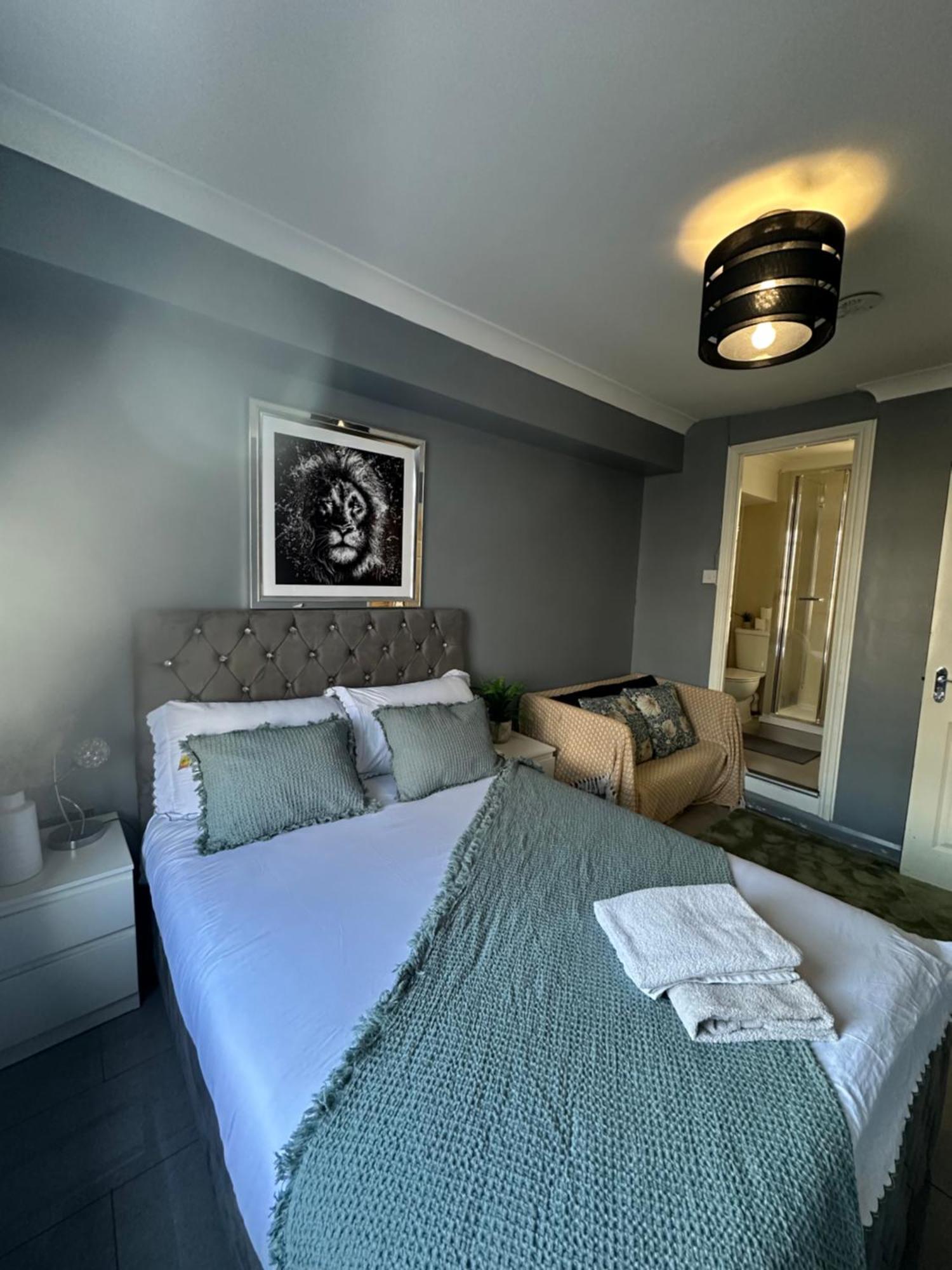 "Bright & Spacious" 3 Bedroom Flat By Kings Cross, St Pancras Station!!!!64 Londres Exterior foto