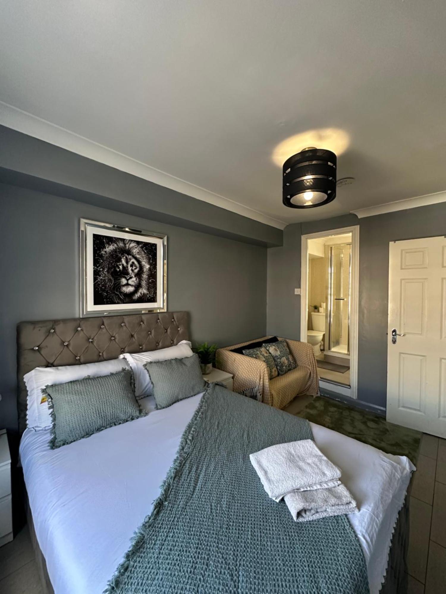 "Bright & Spacious" 3 Bedroom Flat By Kings Cross, St Pancras Station!!!!64 Londres Exterior foto