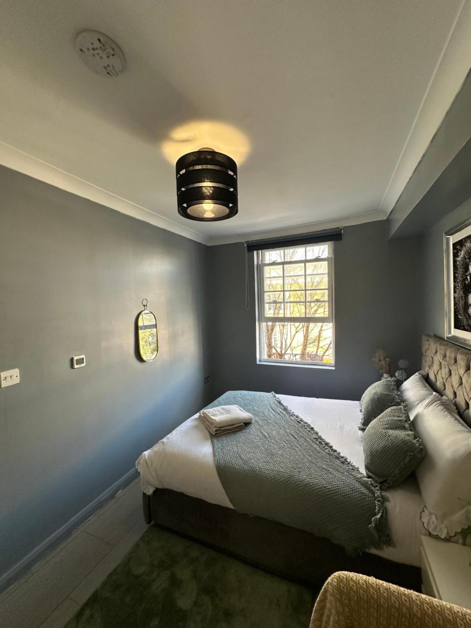 "Bright & Spacious" 3 Bedroom Flat By Kings Cross, St Pancras Station!!!!64 Londres Exterior foto